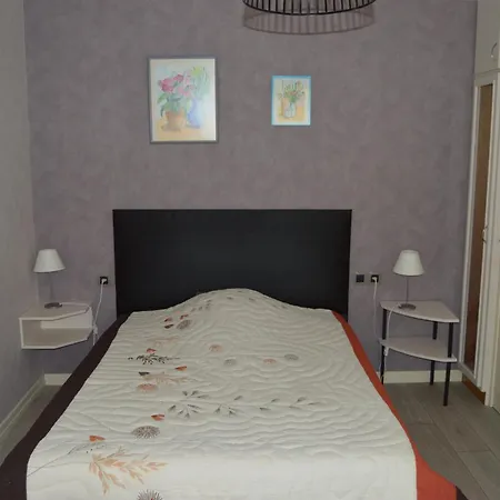 度假居 Les Chataigniers